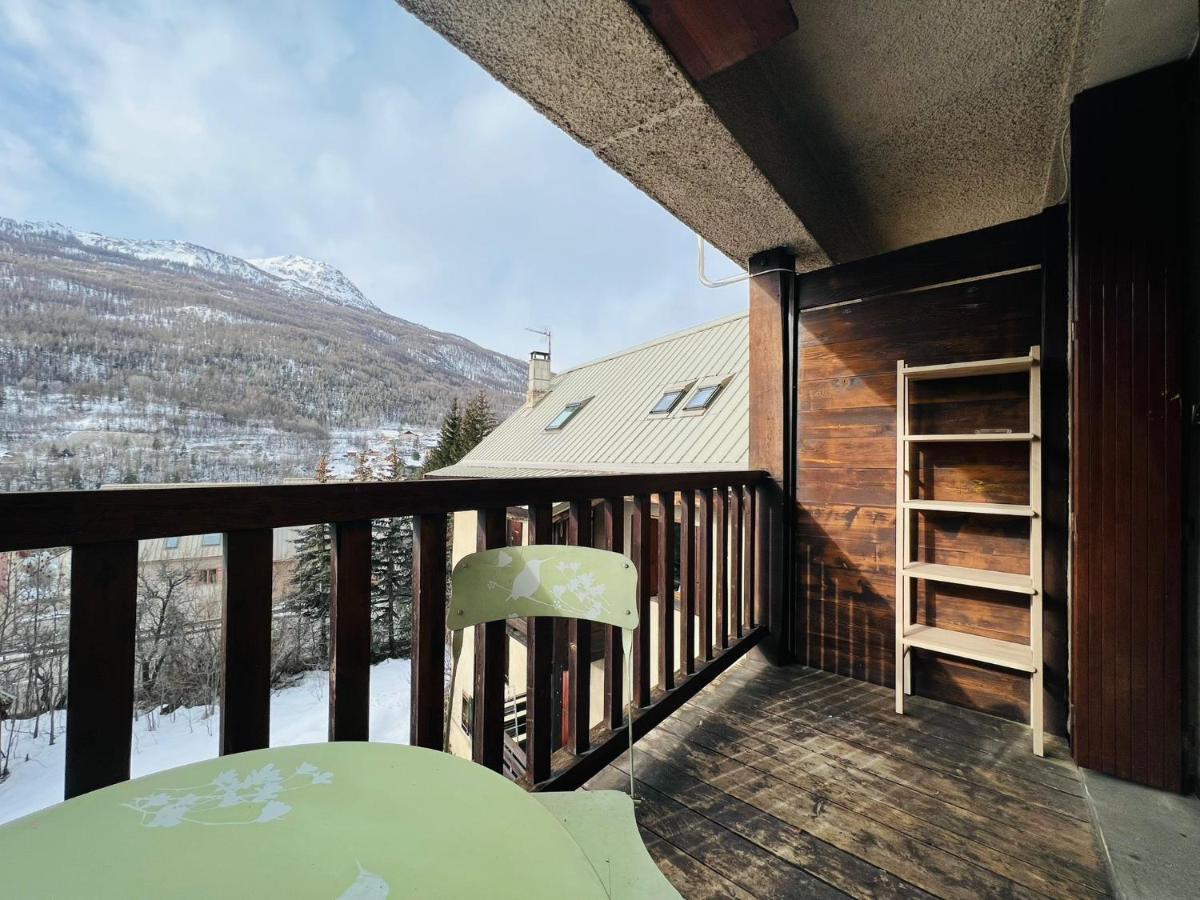 Studio Montagne - Plein Soleil Et Terrasse Briancon  Exterior photo